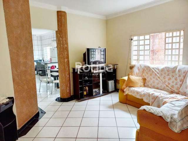 Casa à venda, 3 quartos, Chacaras Tubalina e Quartel - Uberlândia/MG - Rotina Imobiliária