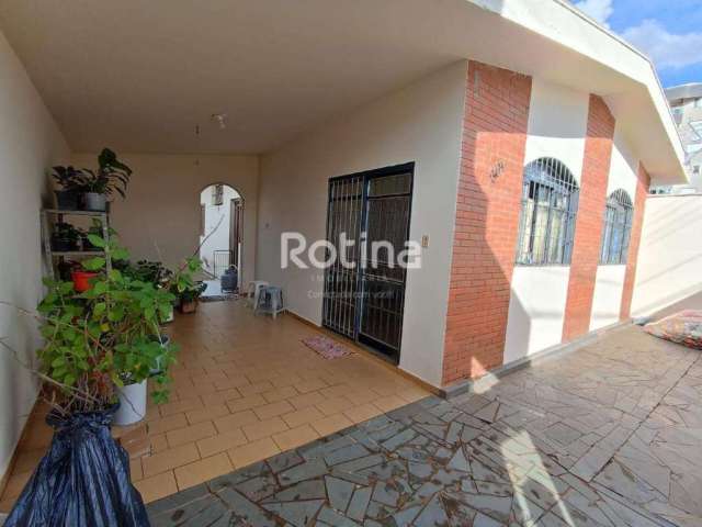 Casa à venda, 3 quartos, Lídice - Uberlândia/MG - Rotina Imobiliária