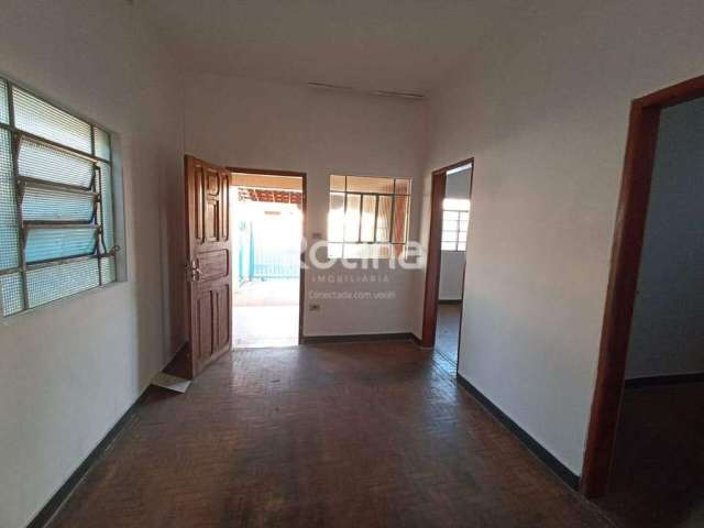 Casa à venda, 3 quartos, Nossa Senhora Aparecida - Uberlândia/MG - Rotina Imobiliária