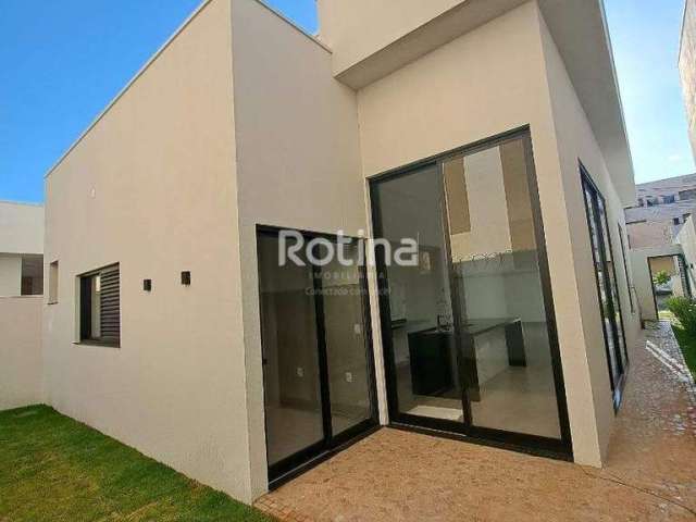 Casa Condomínio Fechado à venda, 3 quartos, 1 suíte, 4 vagas, Condomínio Pinheiros - Uberlândia/MG - R$ 820.000,00