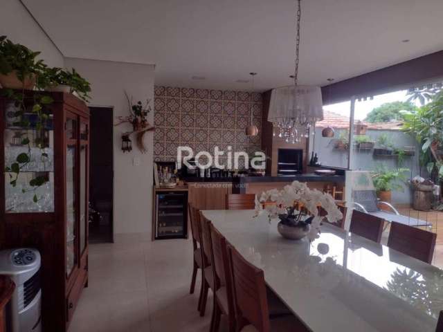 Casa à venda, 3 quartos, Jardim Patrícia - Uberlândia/MG - Rotina Imobiliária