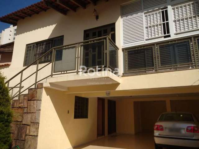 Casa à venda, 3 quartos, Saraiva - Uberlândia/MG - Rotina Imobiliária