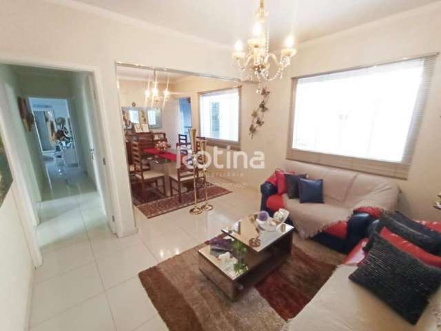 Casa à venda, 3 quartos, Cidade Jardim - Uberlândia/MG - Rotina Imobiliária