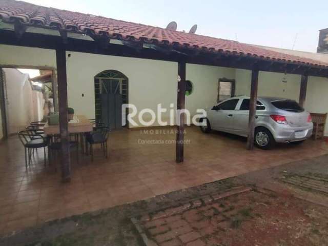 Casa à venda, 3 quartos, Martins - Uberlândia/MG - Rotina Imobiliária