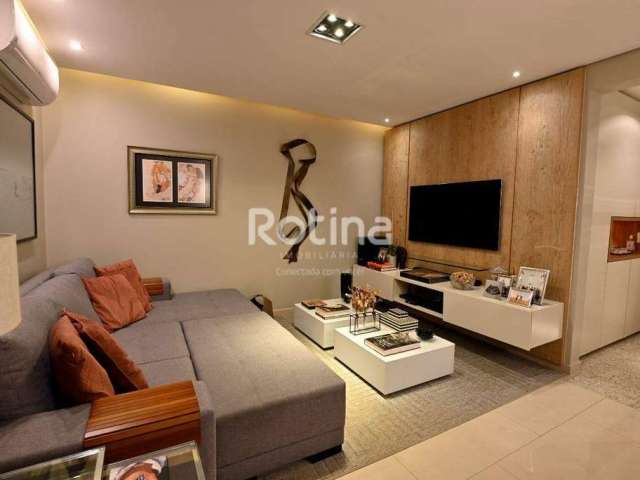 Apartamento à venda, 3 quartos, 1 suíte, 2 vagas, Santa Mônica - Uberlândia/MG - R$ 700.000,00