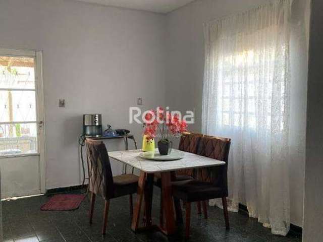 Casa à venda, 3 quartos, Jardim Ipanema - Uberlândia/MG - Rotina Imobiliária