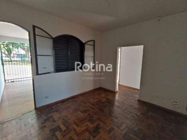 Casa à venda, 3 quartos, Jaraguá - Uberlândia/MG - Rotina Imobiliária