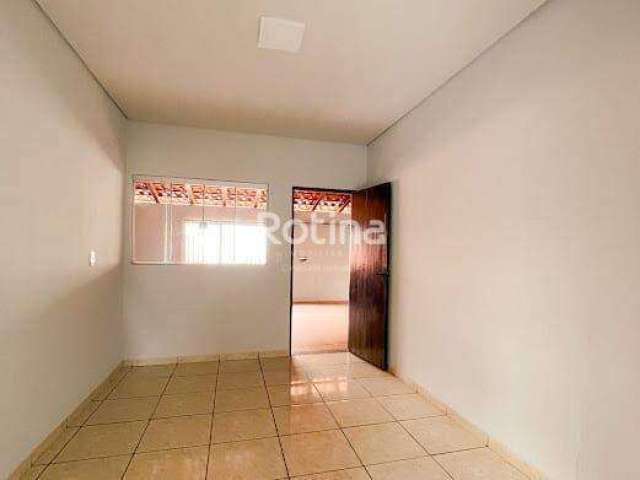 Casa à venda, 3 quartos, Chacaras Tubalina e Quartel - Uberlândia/MG - Rotina Imobiliária