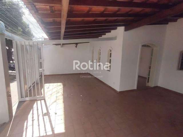 Casa Comercial à venda, 7 quartos, Martins - Uberlândia/MG - Rotina Imobiliária