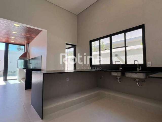 Casa Condomínio Fechado à venda, 3 quartos, Cond. Cyrela Buritis - Uberlândia/MG - Rotina Imobiliária