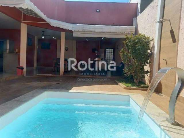 Casa à venda, 3 quartos, Nossa Senhora Aparecida - Uberlândia/MG - Rotina Imobiliária