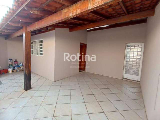 Casa à venda, 2 quartos, Santa Mônica - Uberlândia/MG - Rotina Imobiliária