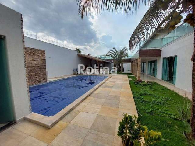 Casa à venda, 4 quartos, Jardim Karaíba - Uberlândia/MG - Rotina Imobiliária