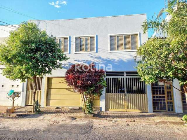 Casa à venda, 4 quartos, Custódio Pereira - Uberlândia/MG - Rotina Imobiliária