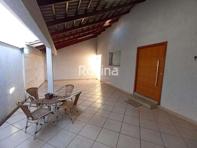 Casa à venda, 3 quartos, Pacaembu - Uberlândia/MG - Rotina Imobiliária