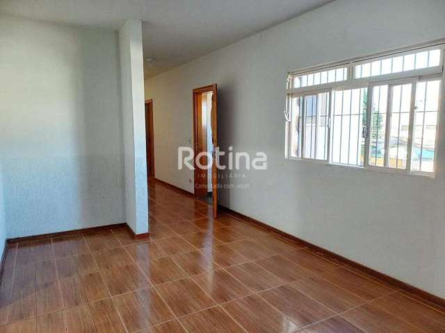 Casa Comercial à venda, 6 quartos, Saraiva - Uberlândia/MG - Rotina Imobiliária