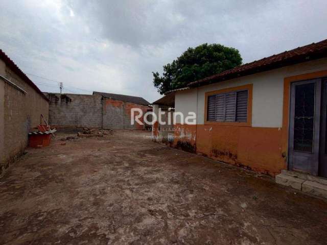 Casa à venda, Luizote de Freitas - Uberlândia/MG - Rotina Imobiliária