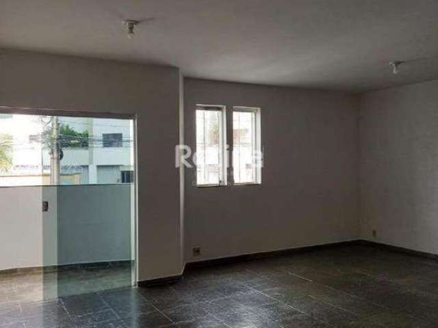 Apartamento à venda, 3 quartos, Saraiva - Uberlândia/MG - Rotina Imobiliária