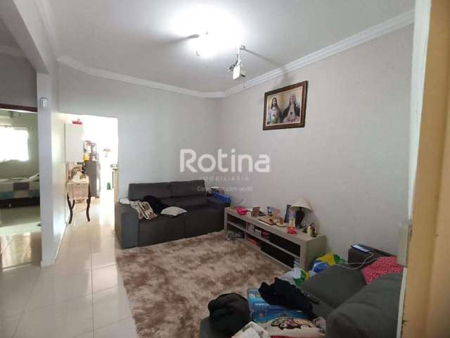 Casa à venda, 3 quartos, Jardim Patrícia - Uberlândia/MG - Rotina Imobiliária