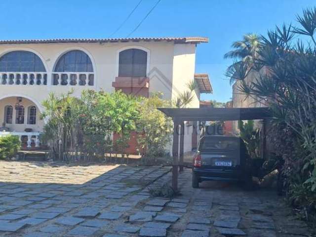 Casa para Venda em Saquarema, Gravatá, 6 dormitórios, 2 suítes, 3 banheiros, 4 vagas