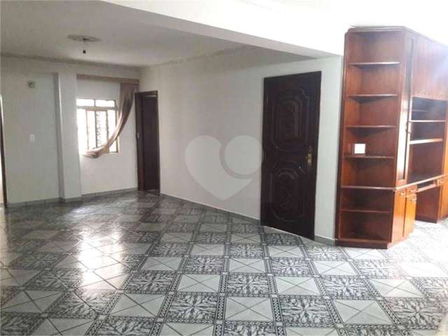 Execelente Sobrado para venda com 374 m² e 3 dormitórios, Santana, SP.