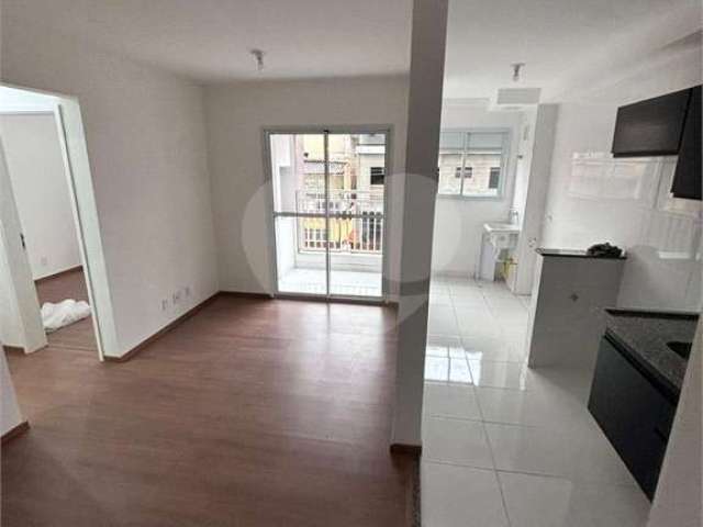 Apartamento com 2 quartos à venda em Vila Galvão - SP