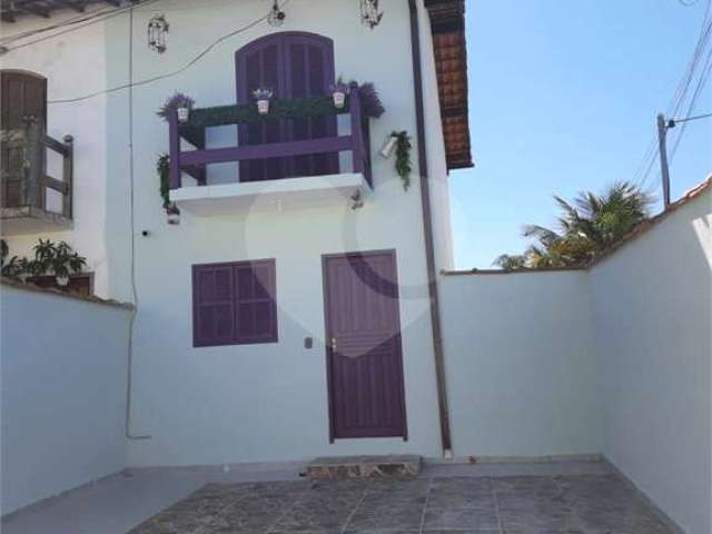 Casa de vila com 2 quartos à venda em Centro - RJ