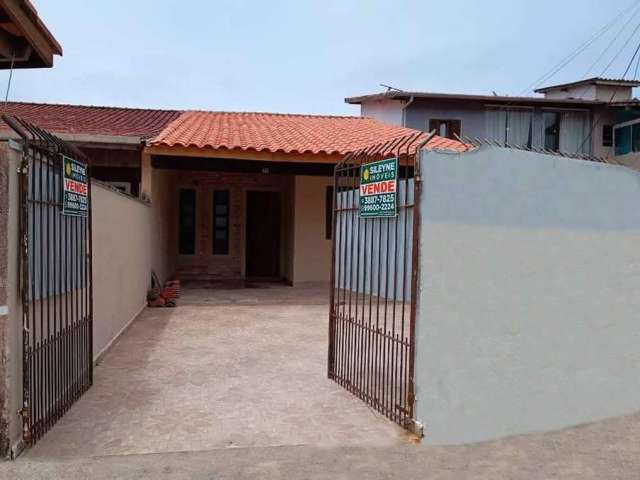 Casa para Venda em Caraguatatuba, Jardim Jaqueira, 2 dormitórios, 1 banheiro, 2 vagas