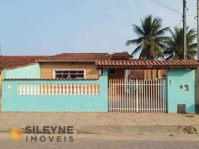 Casa para Locação em Caraguatatuba, Balneário dos Golfinhos, 4 dormitórios, 1 suíte, 4 banheiros, 4 vagas