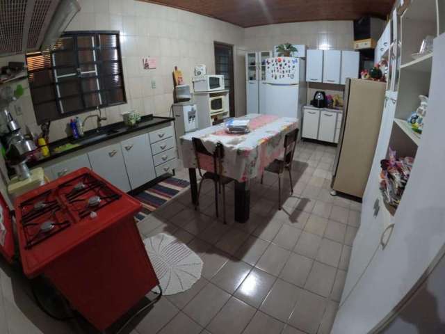 Casa para Venda em Limeira, Parque Residencial Santa Eulália, 3 dormitórios, 2 banheiros, 1 vaga