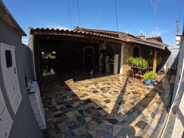 Casa para Venda em Limeira, Vila Piza, 5 dormitórios, 2 suítes, 3 banheiros, 2 vagas