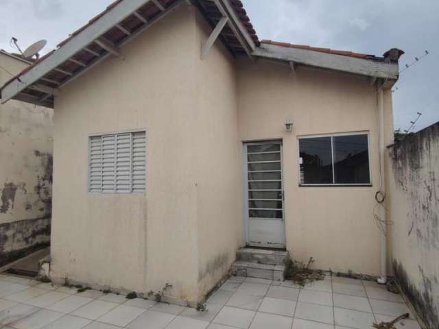 Casa para Venda em Limeira, Jardim Ipanema, 2 dormitórios, 1 banheiro, 1 vaga