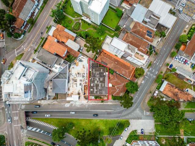Terreno à venda na Avenida Visconde de Guarapuava, 1478, Alto da Rua XV, Curitiba, 648 m2 por R$ 2.220.000