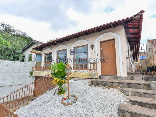 Casa com 4 quartos à venda na Rua João Alencar Guimarães, 1033, Santa Quitéria, Curitiba, 264 m2 por R$ 1.450.000