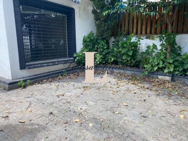 Casa / Sobrado para Venda em São Paulo, Vila Nova Conceição, 4 dormitórios, 1 suíte, 2 banheiros, 3 vagas