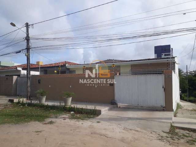 Casa à venda no bairro Jardim Cidade Universitária - João Pessoa/PB