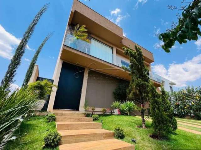 Casa sobrado de 251m² com 03 suítes à venda em condomínio - Jardim San Marco II