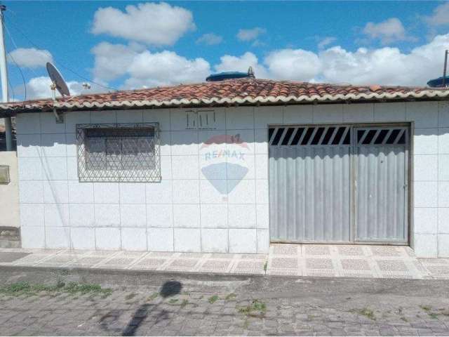 casa localizada a pouco metros da avenida pompeia uma das mais movimentadas em termo de comercio com 121m²