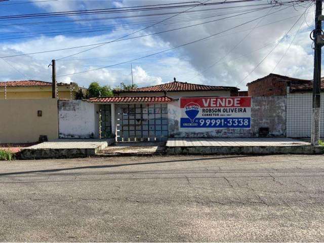 Casa à venda no bairro potengi - (conjunto panatis)./ aceitamos financiamento