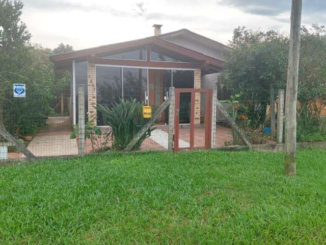 Casa a venda próximo ao mar em Arroio do Sal-RS.