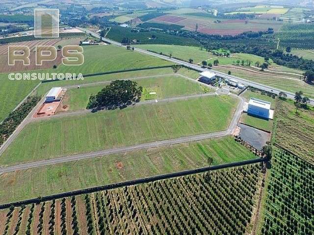 Terreno em Condomínio Industrial em Mogi Mirim - Limeira