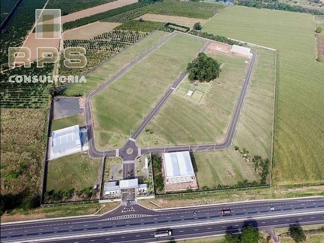 Terreno em Condomínio Industrial em Mogi Mirim - Limeira