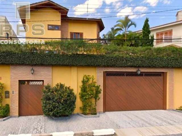 Casa para locação e venda no bairro Itaperi em Atibaia, ao lado do Parque Edmundo Zanoni, com 4 quartos, piscina, churrasqueira e amplo quintal!