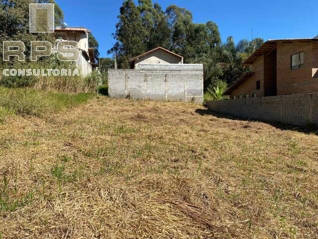 Terreno a venda no Bosque dos Eucalíptos , bairro em expansão  Próximo da Alameda Professor Lucas Nogueira Garcez, corredor gastronômico da cidade.