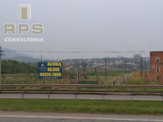 Área de Frente para a Rodovia Dom Pedro I