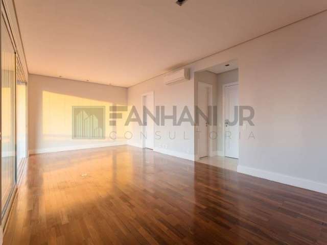 Vendo/Alugo excelente apartamento na rua Rua Benedito Lapin - - Itaim Bibi, São Paulo - SP