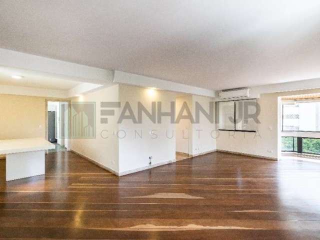 Venha se encantar com este maravilhoso apartamento localizado no coração do Jardim Europa! Com 156m² de puro charme e sofisticação, este imóvel conta