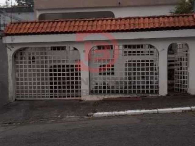 Sobrado 3 quartos (1 suíte) e 4 vagas de garagem - Água Fria