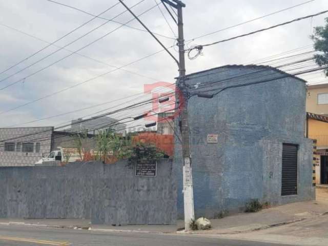 Predio e terreno esquina com Avenida Nordestina