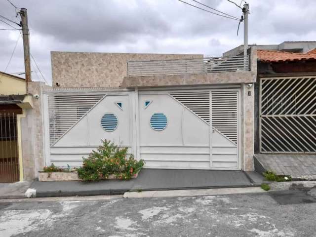 Casa terrrea ampla com quintal Jardim Lorenzo